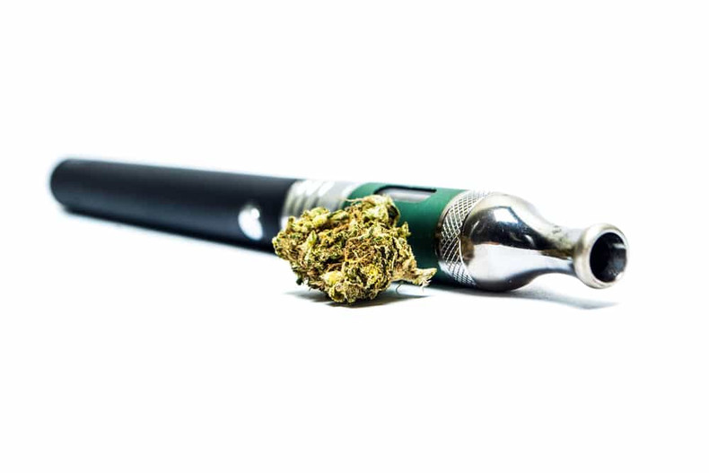 ​Cannabis Vaporizers: A Brief History and Current State of the Market