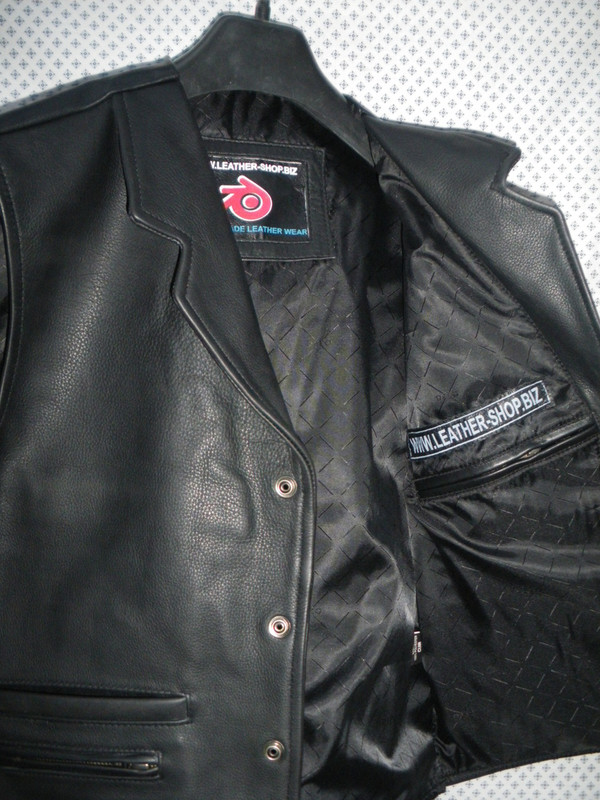 ik leather vest