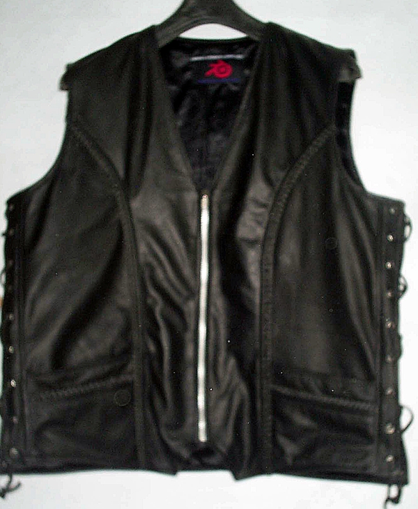 mens-leather-vest-style-mlv1359-www.leather-shop.biz-front-pic.jpg