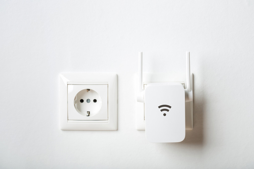 7 Small Businesses That Need Signal Boosters