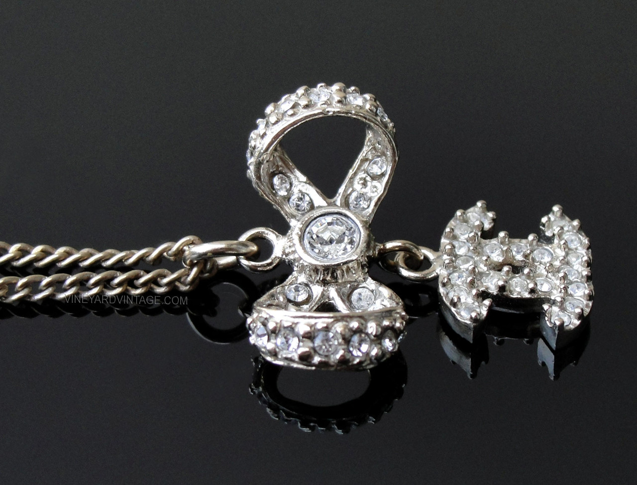 ヴィンテージシャネル CCロゴ チャーム ヴィンテージシャネル CCロゴ チャーム CHANEL CCロゴマーク