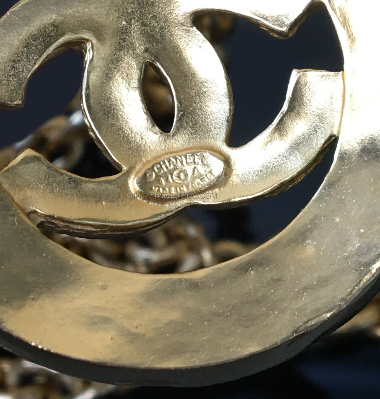 Chanel 1990's Gripoix Filagree Medallion CC Logo Necklace