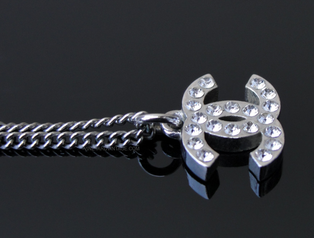 CHANEL CLASSIC CRYSTAL FILLED CC LOGO PENDANT NECKLACE