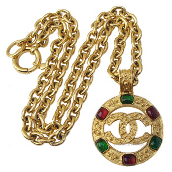 Chanel 1990's Gripoix Filagree Medallion CC Logo Necklace