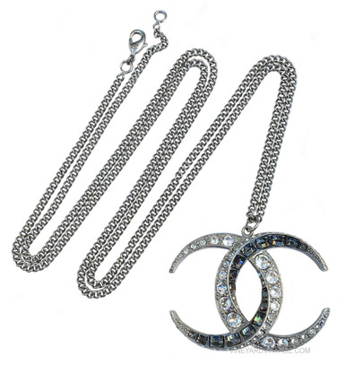 CHANEL ダブルCロゴ パール DubaiMoonAST__38340.1753959753