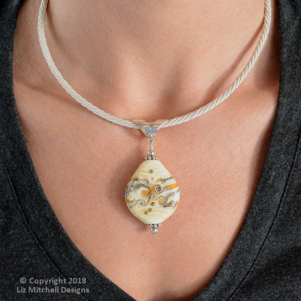 Ivory & Red Swirl Pendant - Liz Mitchell Designs