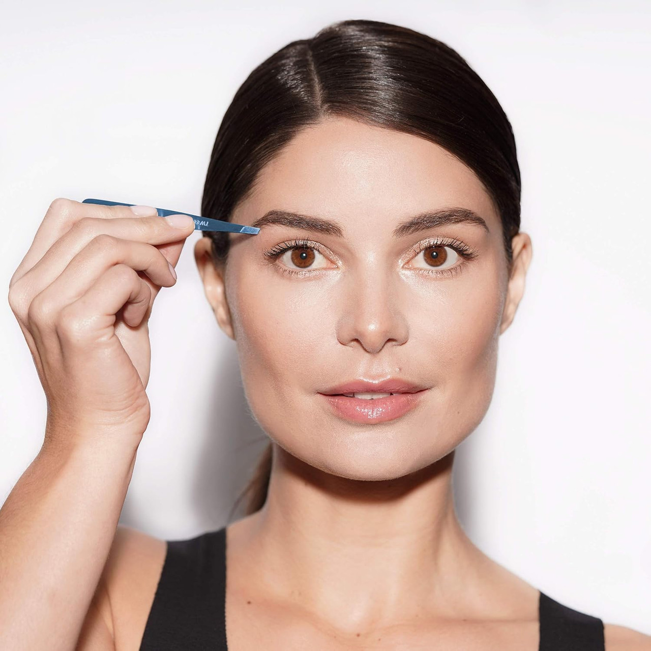 Tweezerman Bell Bottom Tweezer Slanted Blue