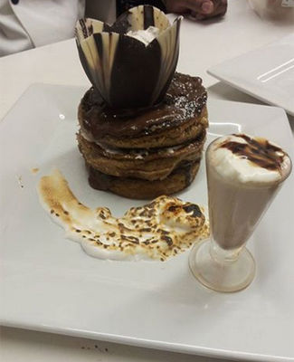 SuperChef's chocolate pancakes