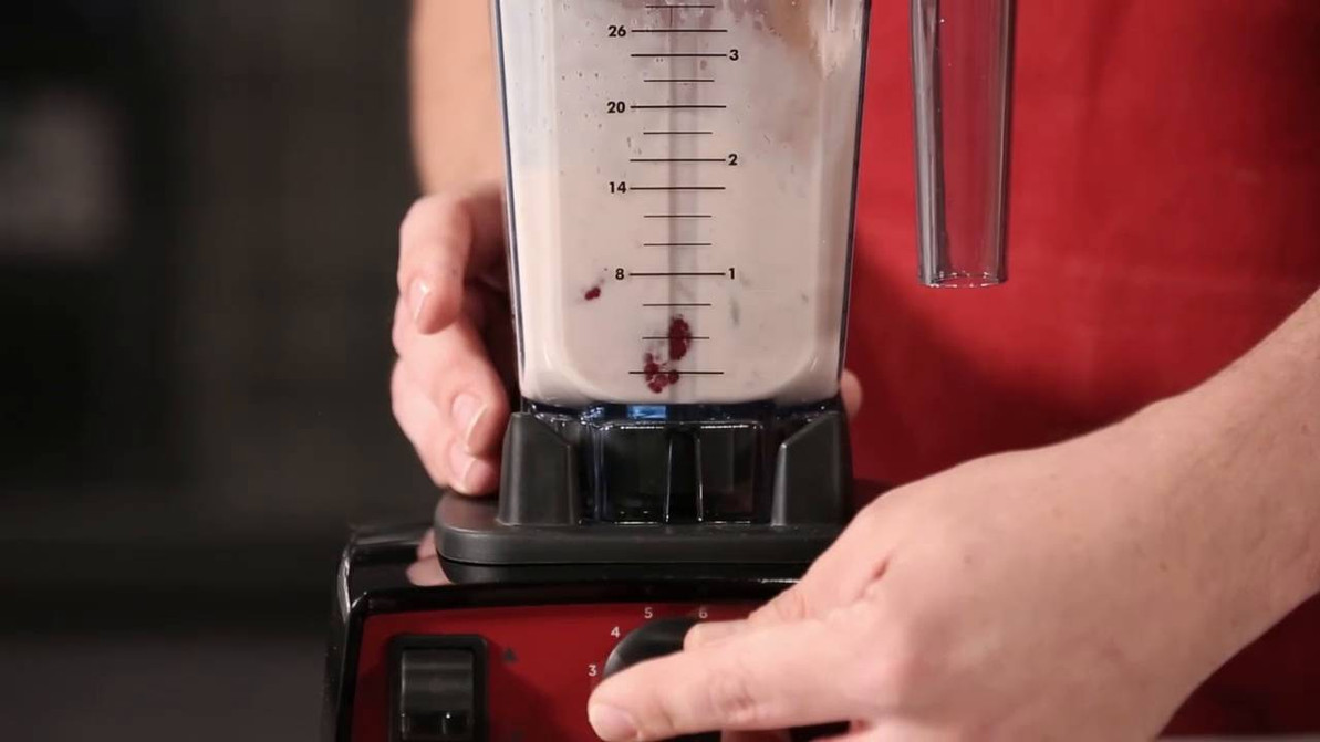 Video Overview | Vitamix Aerating Container Vinaigrette Recipe