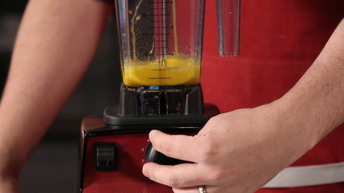 Video Overview | Vitamix Aerating Container Hollandaise Recipe