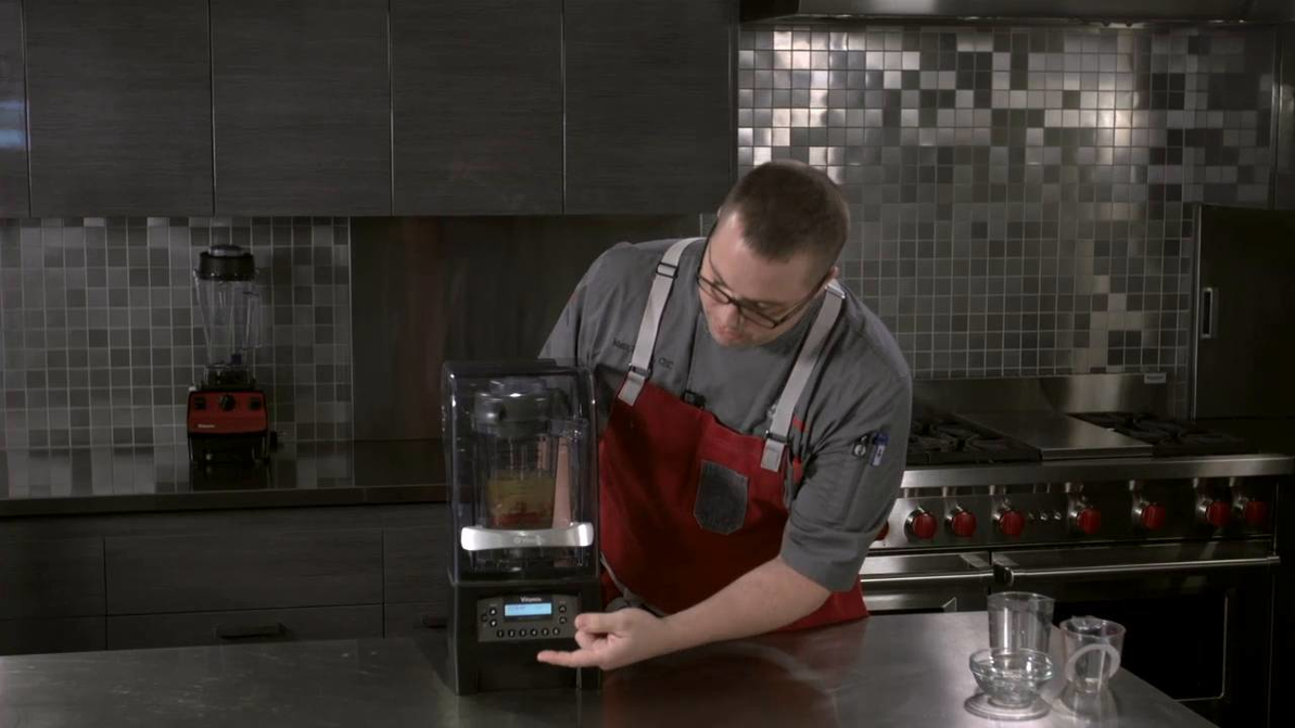 Video Overview | Vitamix Aerating Container Raspberry Tarragon Vinaigrette Recipe