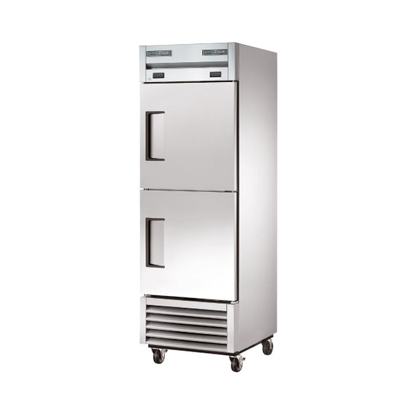 True's T-23DT-HC Dual-Temp Refrigerator/Freezer from the front