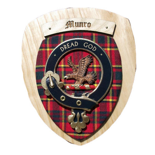 Munro Clan Crest Tartan 10 x 12 Woodcarver Wooden Wall Plaque 