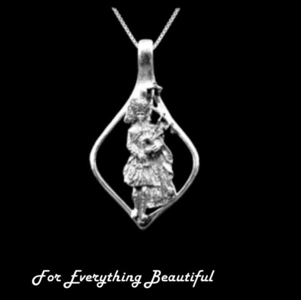 Marching Bagpiper Antiqued Oval Sterling Silver Pendant