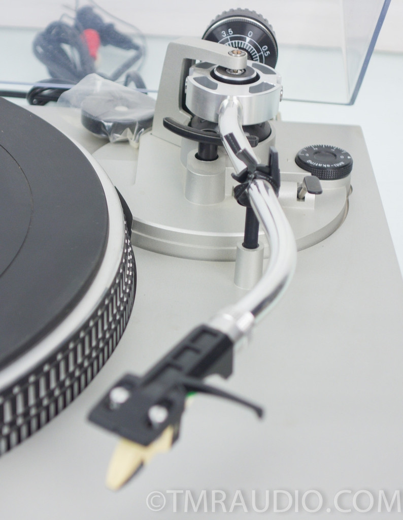 Technics SLD2 Turntable w/ Ortofon Cartridge in Factory Box The