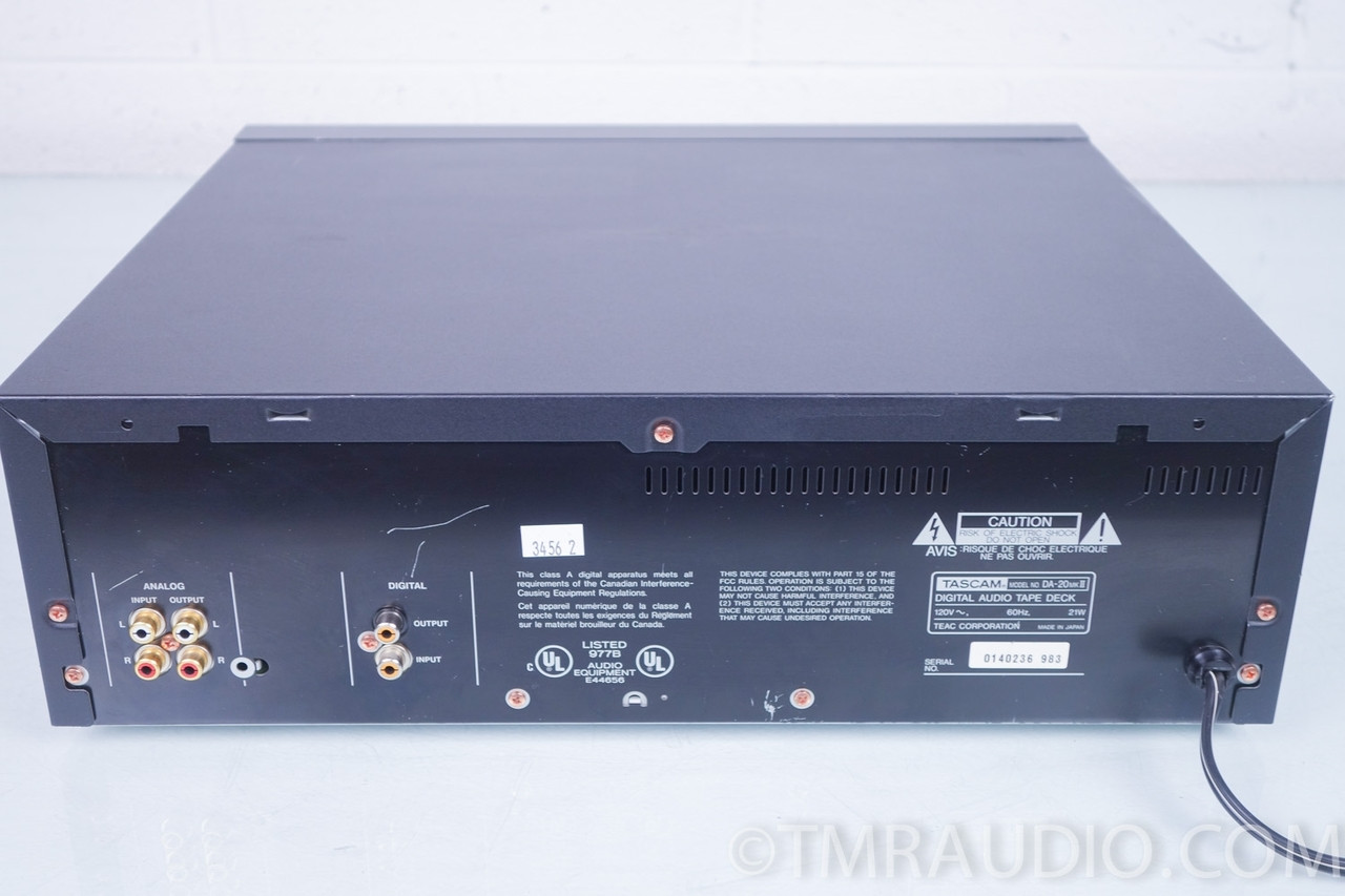 Tascam DA-20 mk ii DAT DIGITAL AUDIO RECORDER - The Music Room