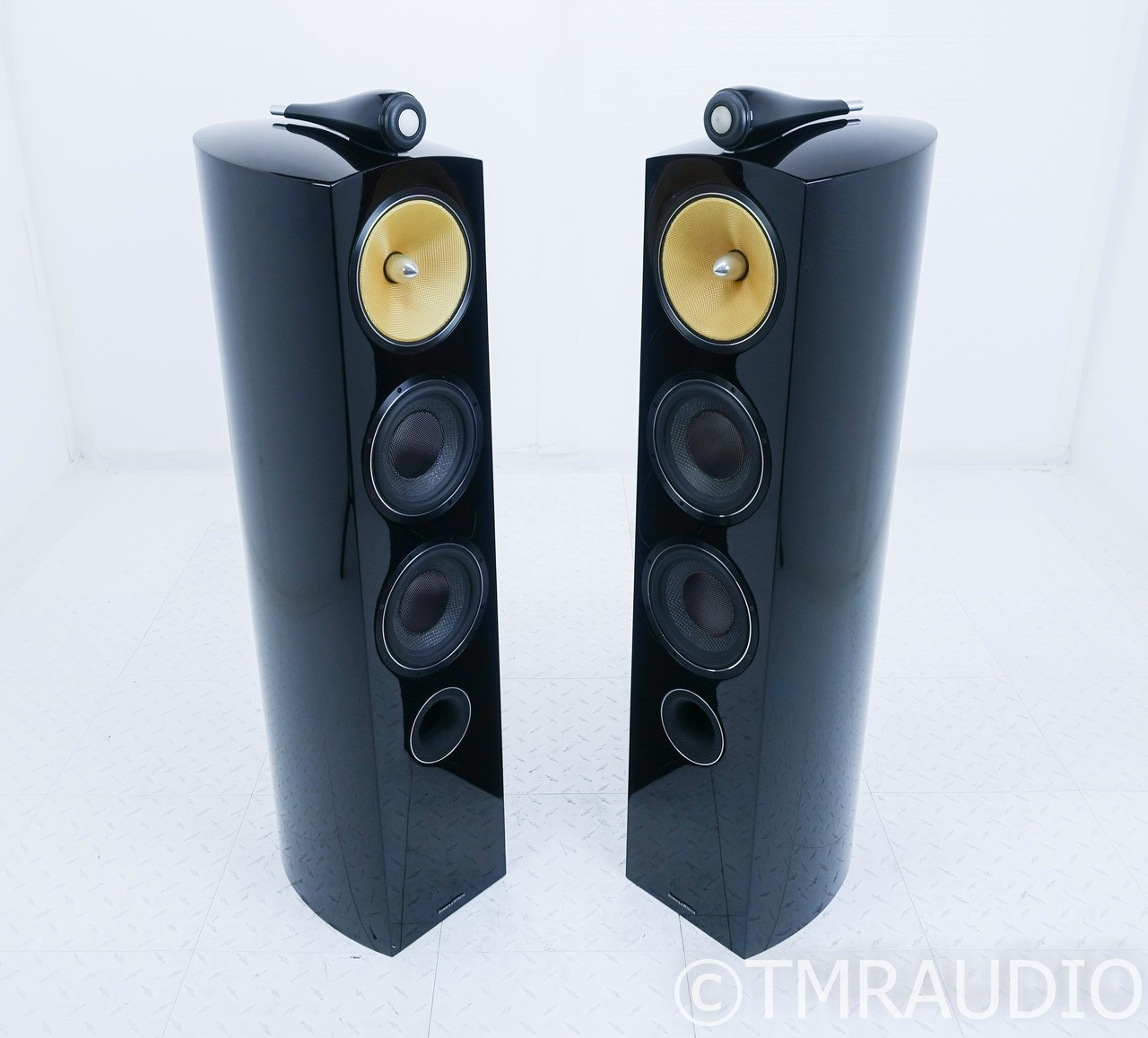 B&W 804 D2 Floorstanding Speakers