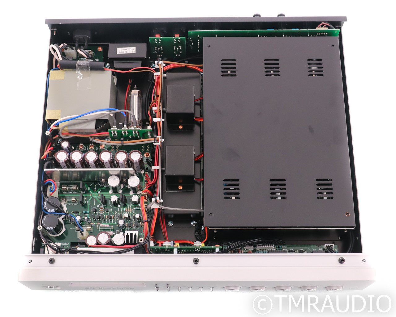 Luxman EQ500 MM / MC Phono Preamplifier; Silver; EQ500 The Music Room