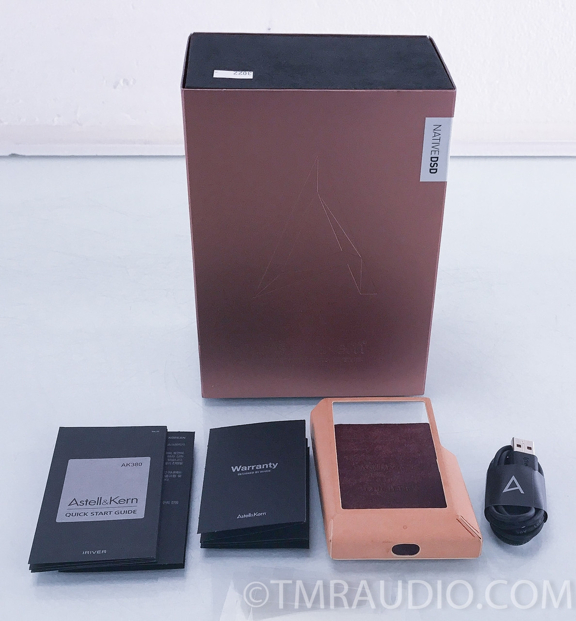 Astell & Kern AK380 Copper Portable Music / Media Player