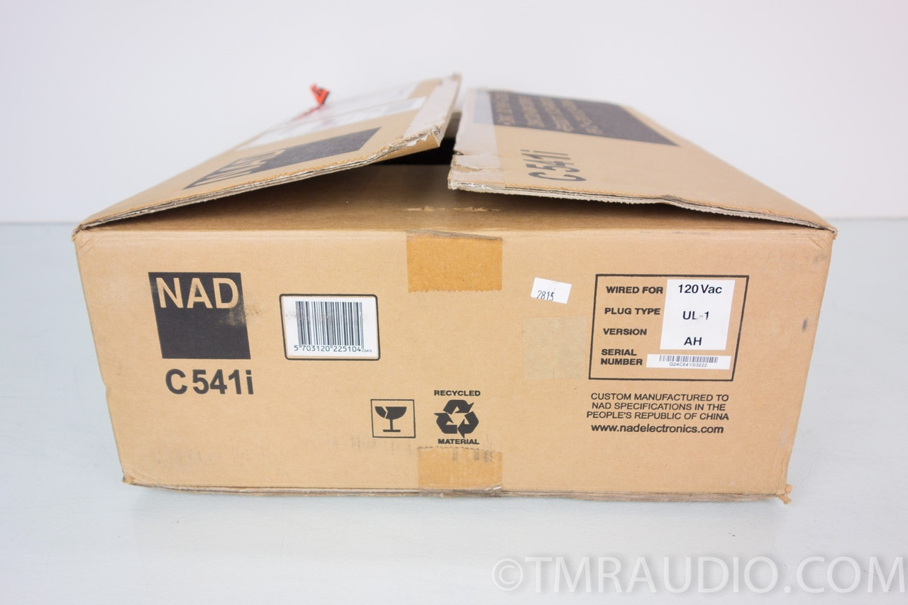 NAD C 541i CD Player in Factory Box; C541 - The Music Room