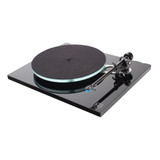 Rega Planar 3 Belt-Drive Turntable, gloss black angled view