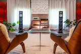 Hi-Fi Power Guide: Wall Outlet vs. Power Strip vs. Conditioner vs. Regenerator Hi-Fi Power Guide: Wall Outlet vs. Power Strip vs. Conditioner vs. Regenerator
