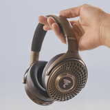 Audiophile Wireless Headphones – An Oxymoron? Audiophile Wireless Headphones – An Oxymoron?