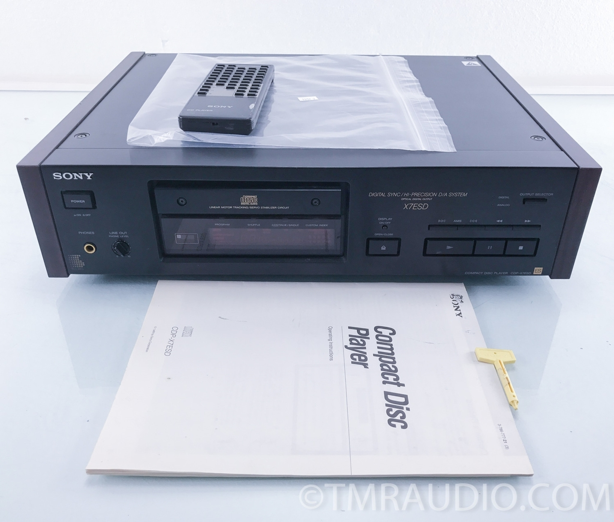 Sony CDP-X7ESD CD player; AS-IS - The Music Room