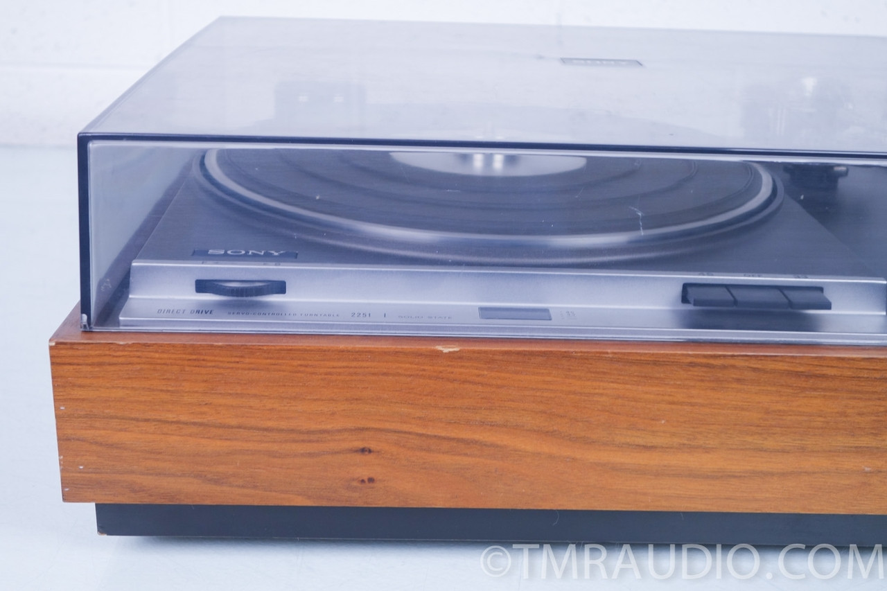 Sony 2251 Direct Drive Turntable w/ Shure VN35he Cart. The Music Room