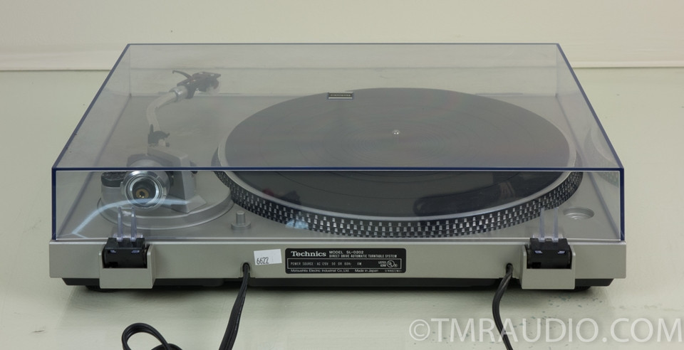 Technics SL-D202 Turntable / Record Player in Excellent Condition