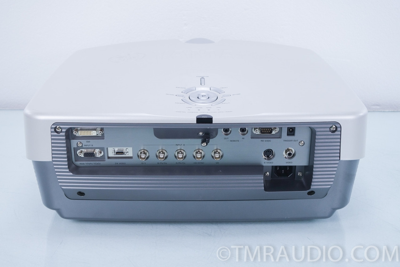 ヤマハ プロジェクター　DPX-1000 Yamaha DPX-1000 DLP Projector | Sound & Vision