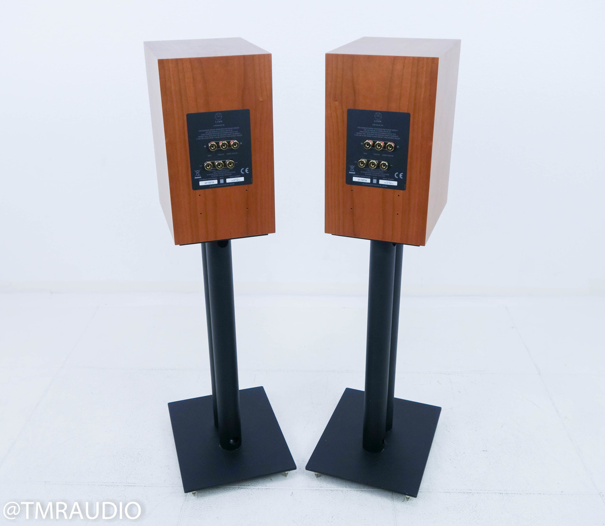 Linn Majik 109; Bookshelf Speakers Cherry Pair w/ Stands