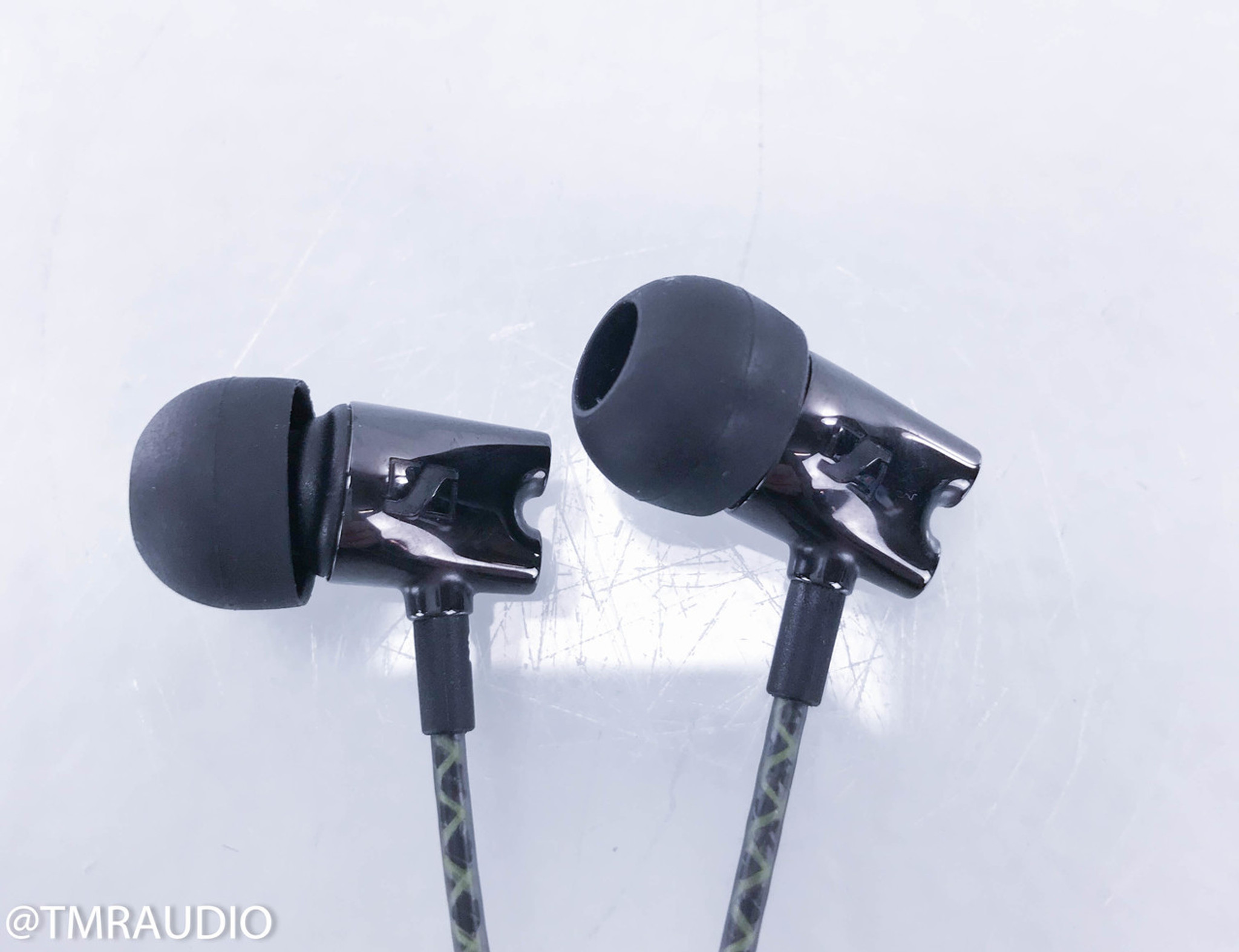 Sennheiser IE800 In-Ear Earbuds; IE-800 IEM