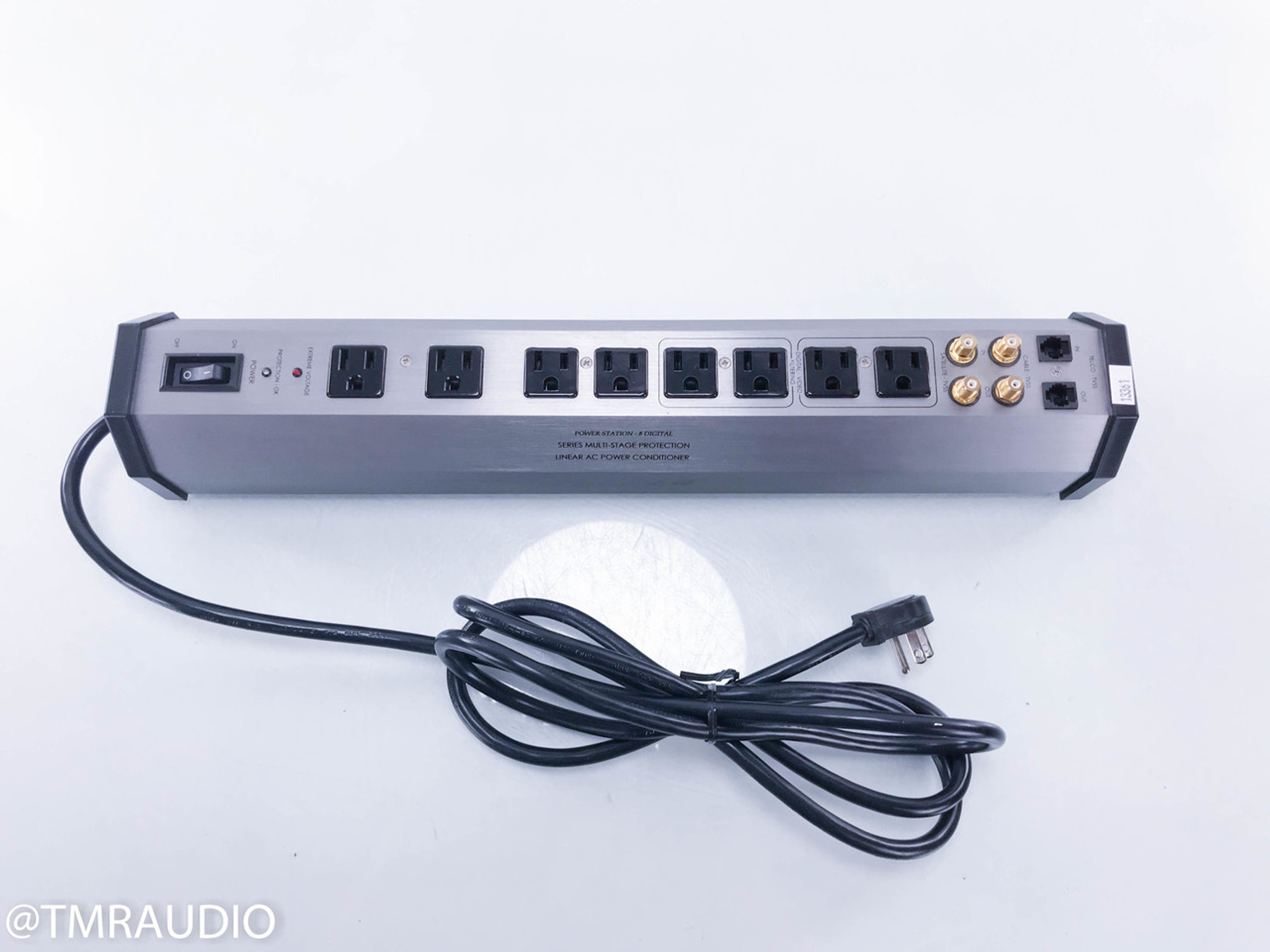 Furman PST-8D Power Station 8 Digital Power Conditioner