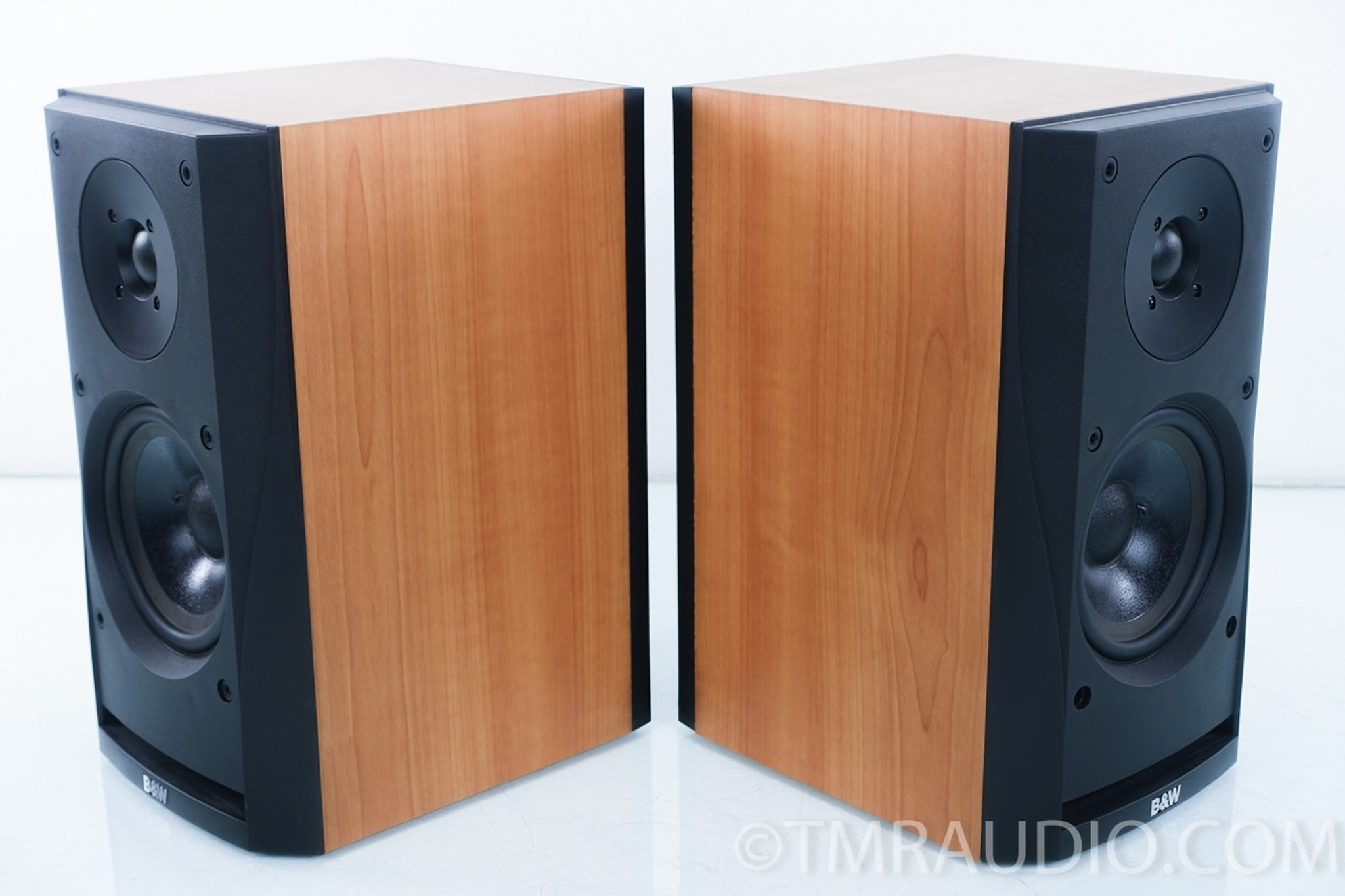 B&W DM302 Bookshelf Speakers; Pair