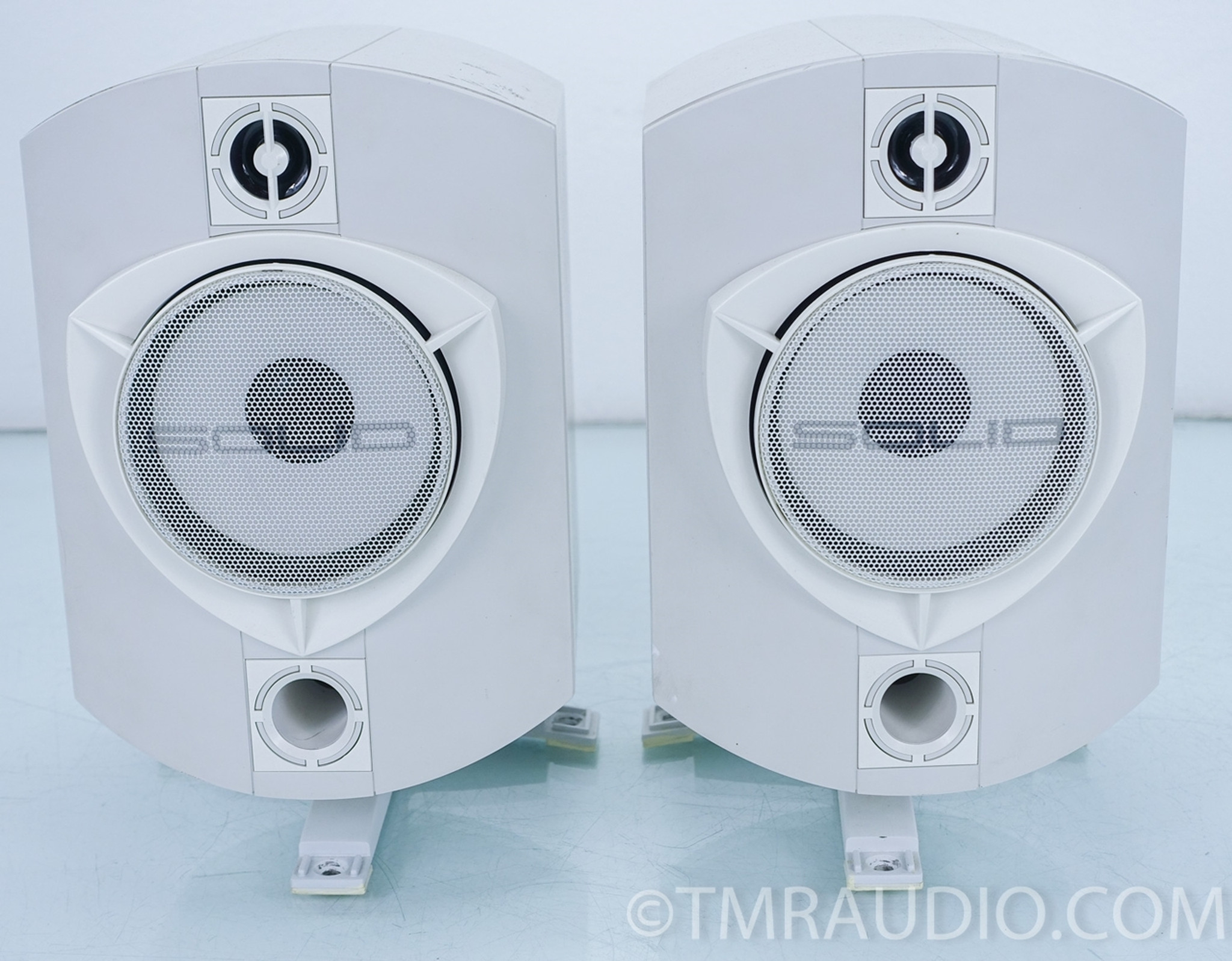 B&W Rocksolid Sounds Solid Monitor Speakers with Mounts