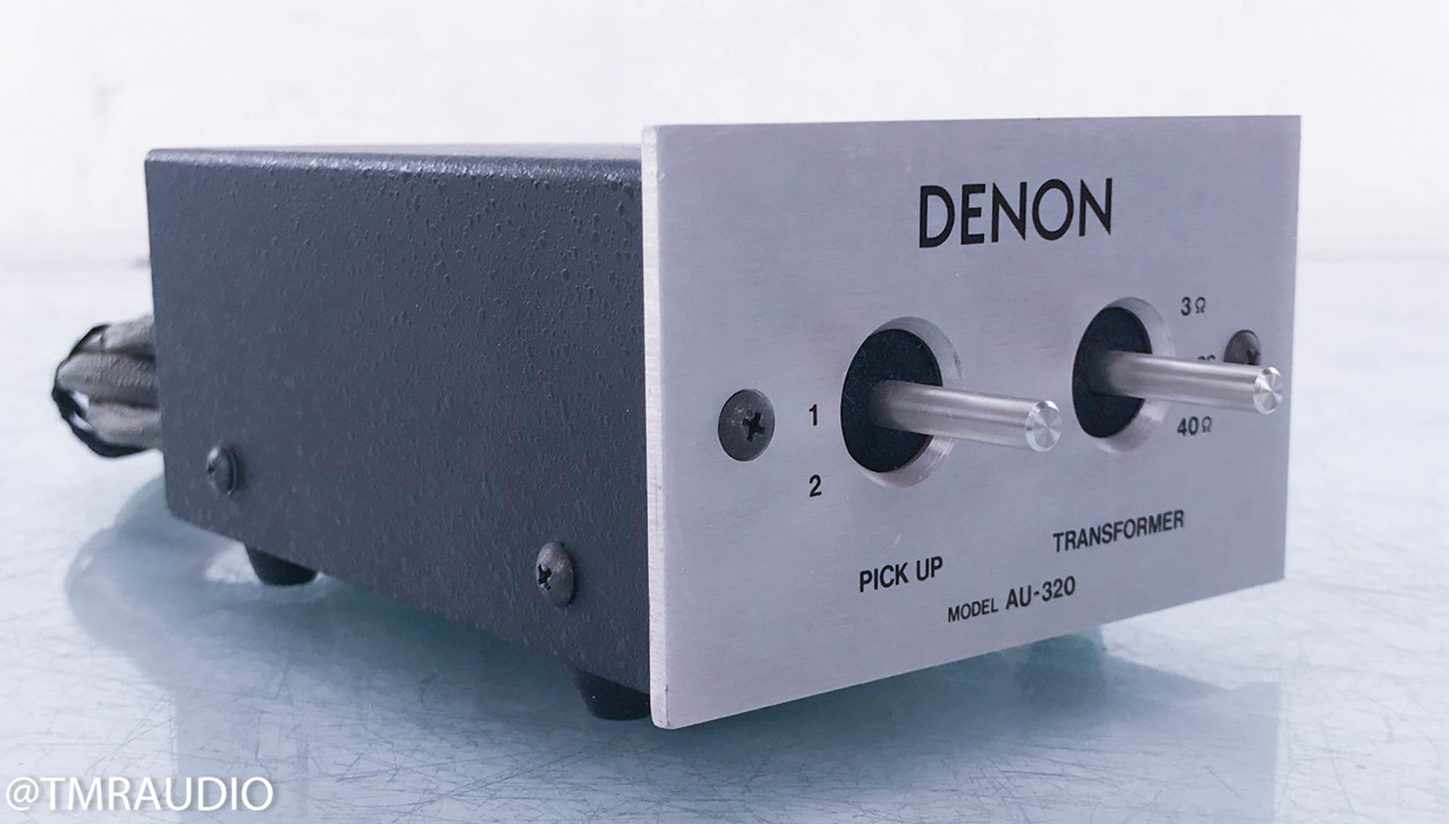 Denon AU-320 Vintage MC Phono Step-Up Transformer; Pre-Preamplifier