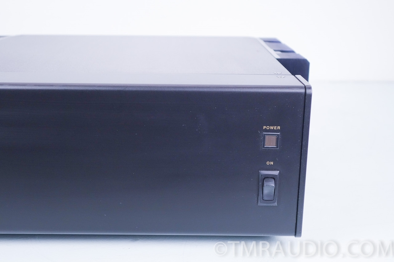 Boulder 250AE Amplifier; Pair Mono (or stereo) Power Amplifiers