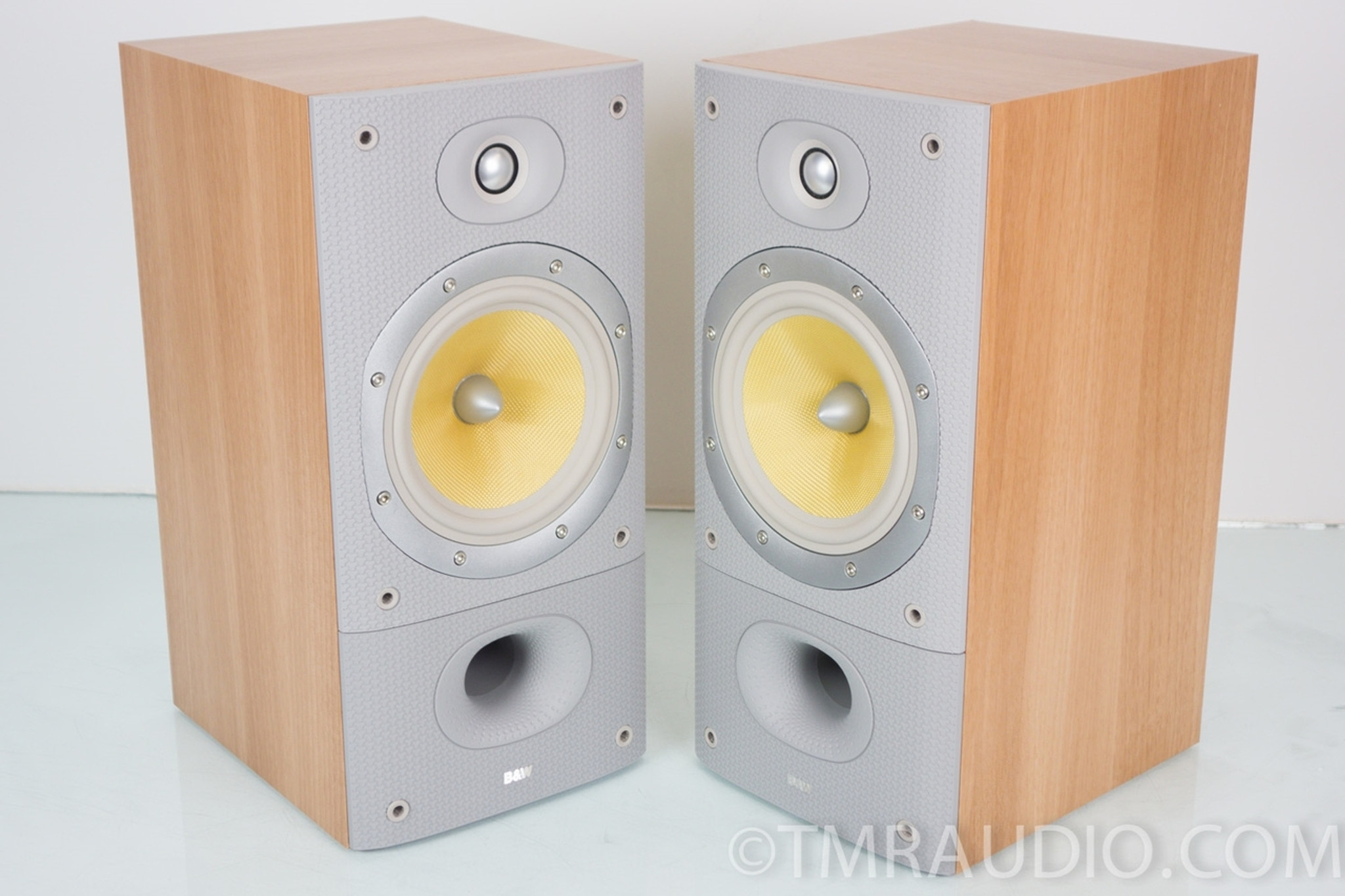 B&W 602 S3 Bookshelf Speakers; Sorrento Finish; Factory Box