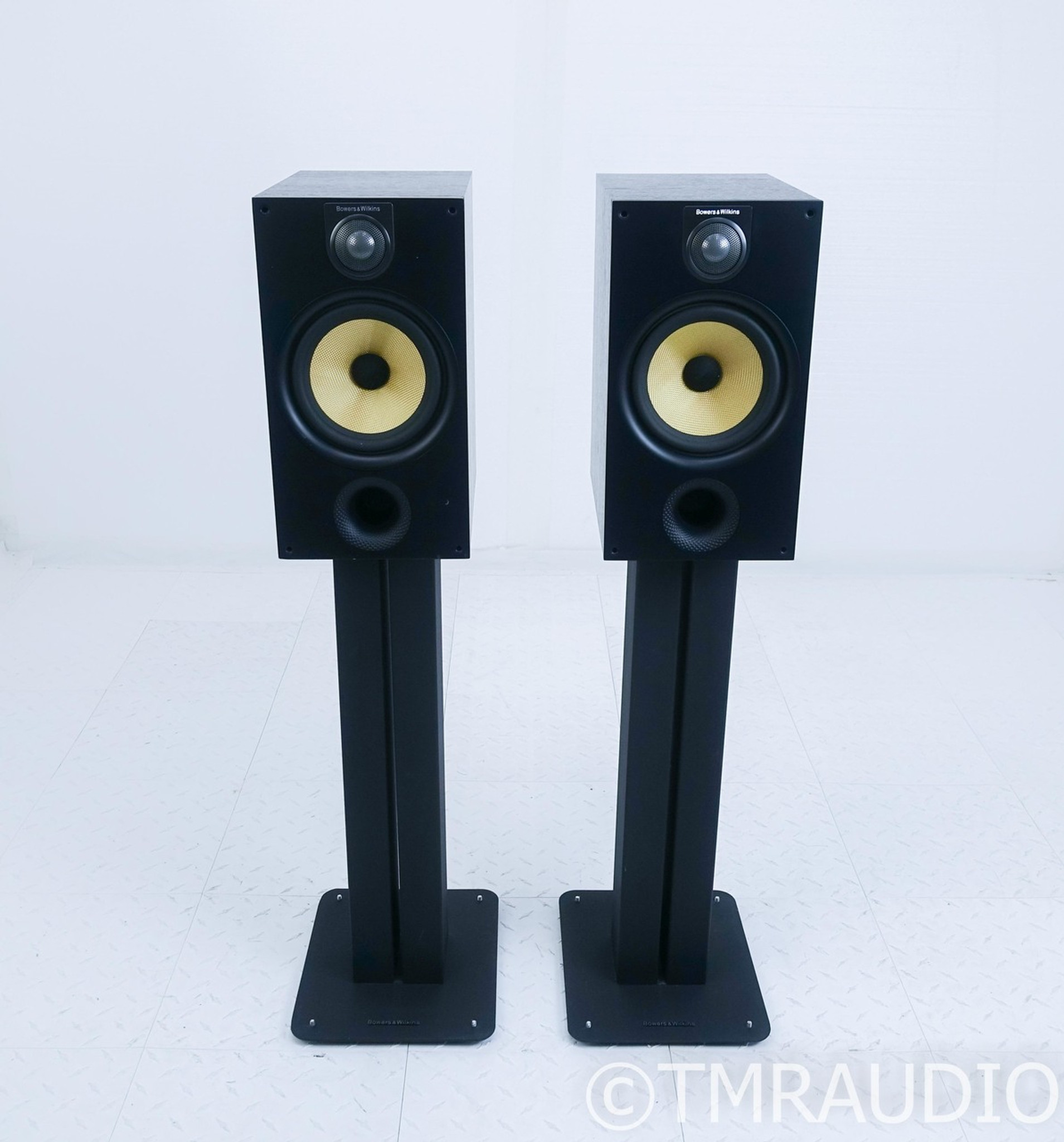 B&W 685 S2 Bookshelf Speakers; Black Ash Pair w/ Stands