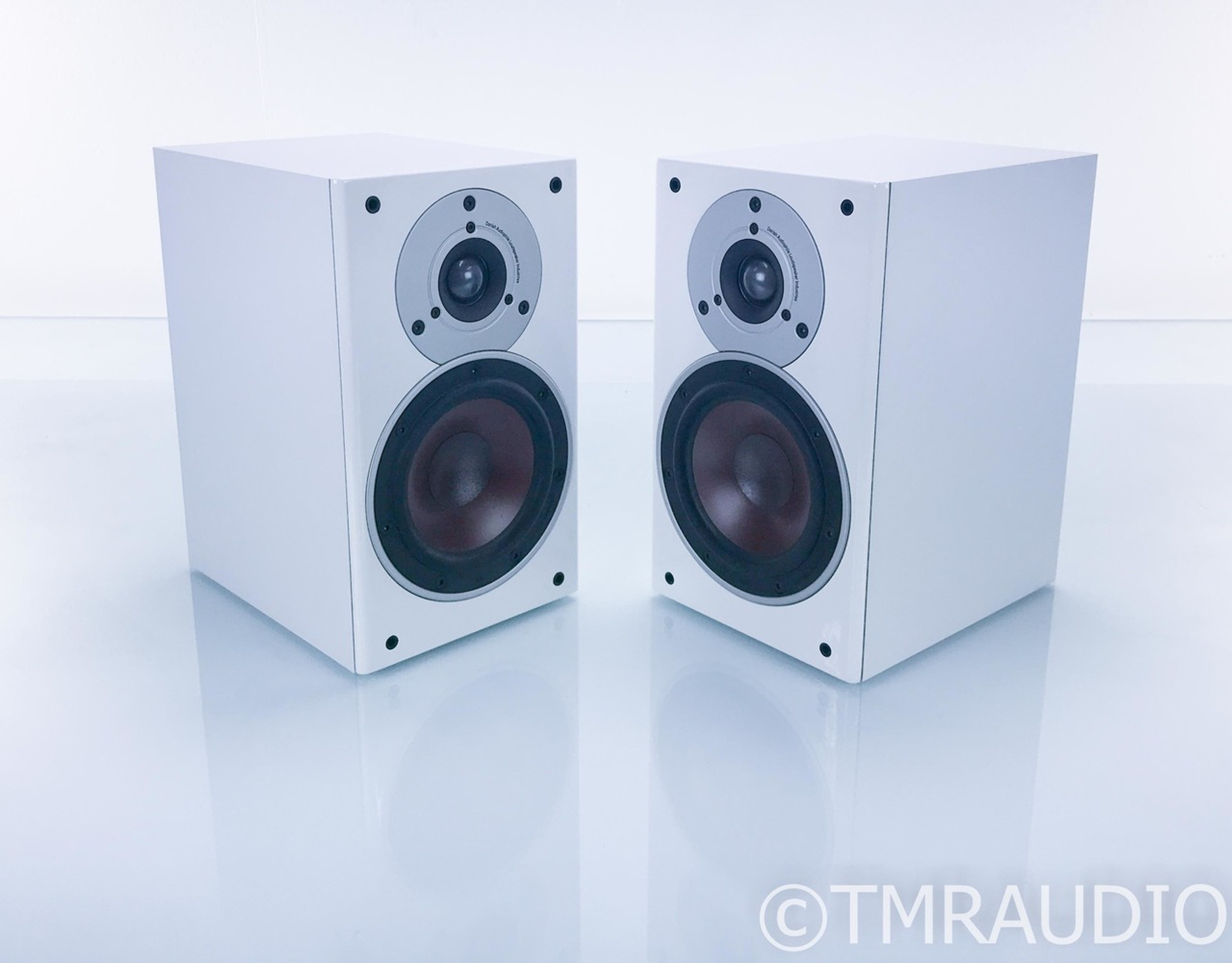 Dali Zensor 1 Bookshelf Speakers; White Pair