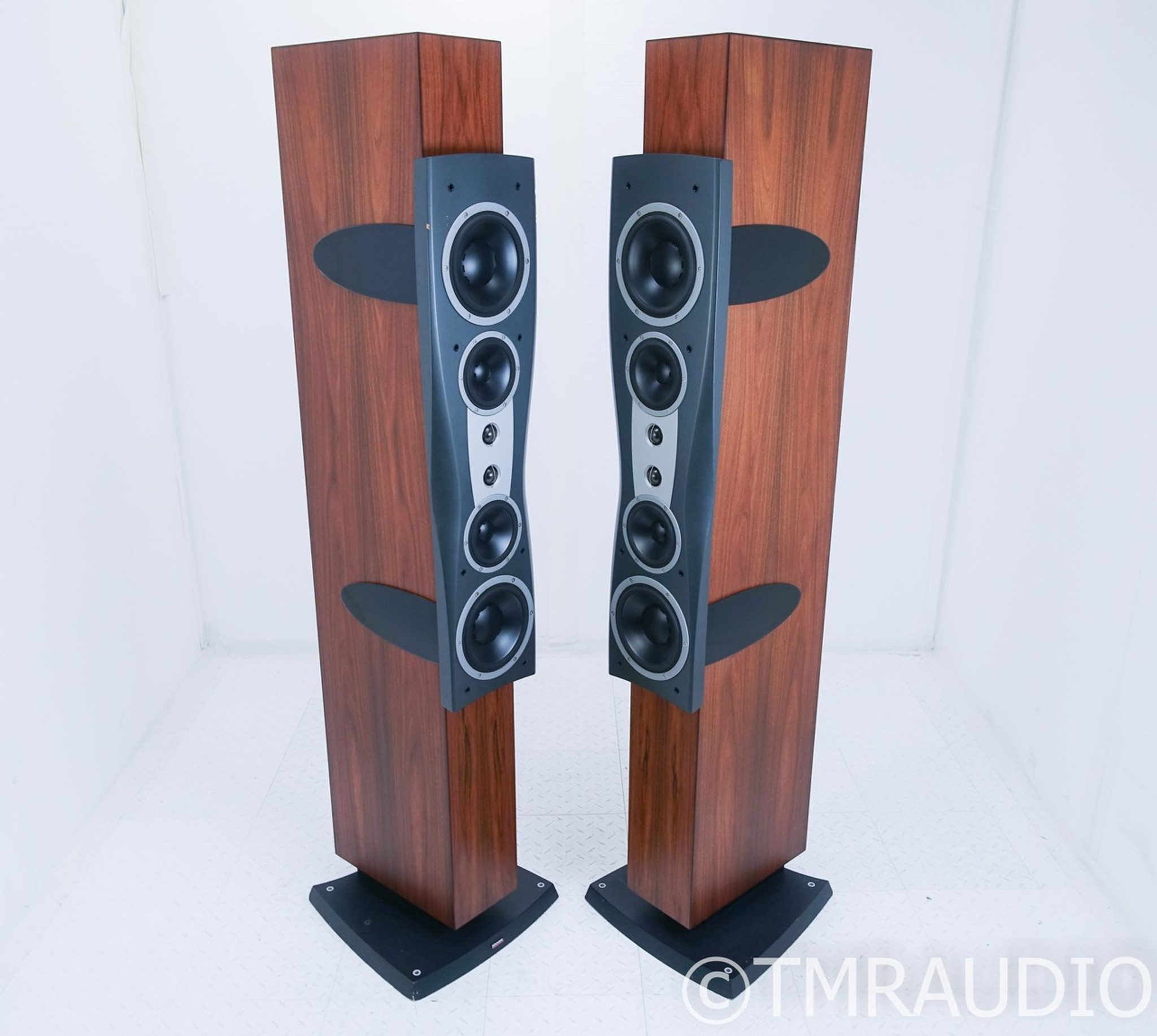 dynaudio confidence c4 price