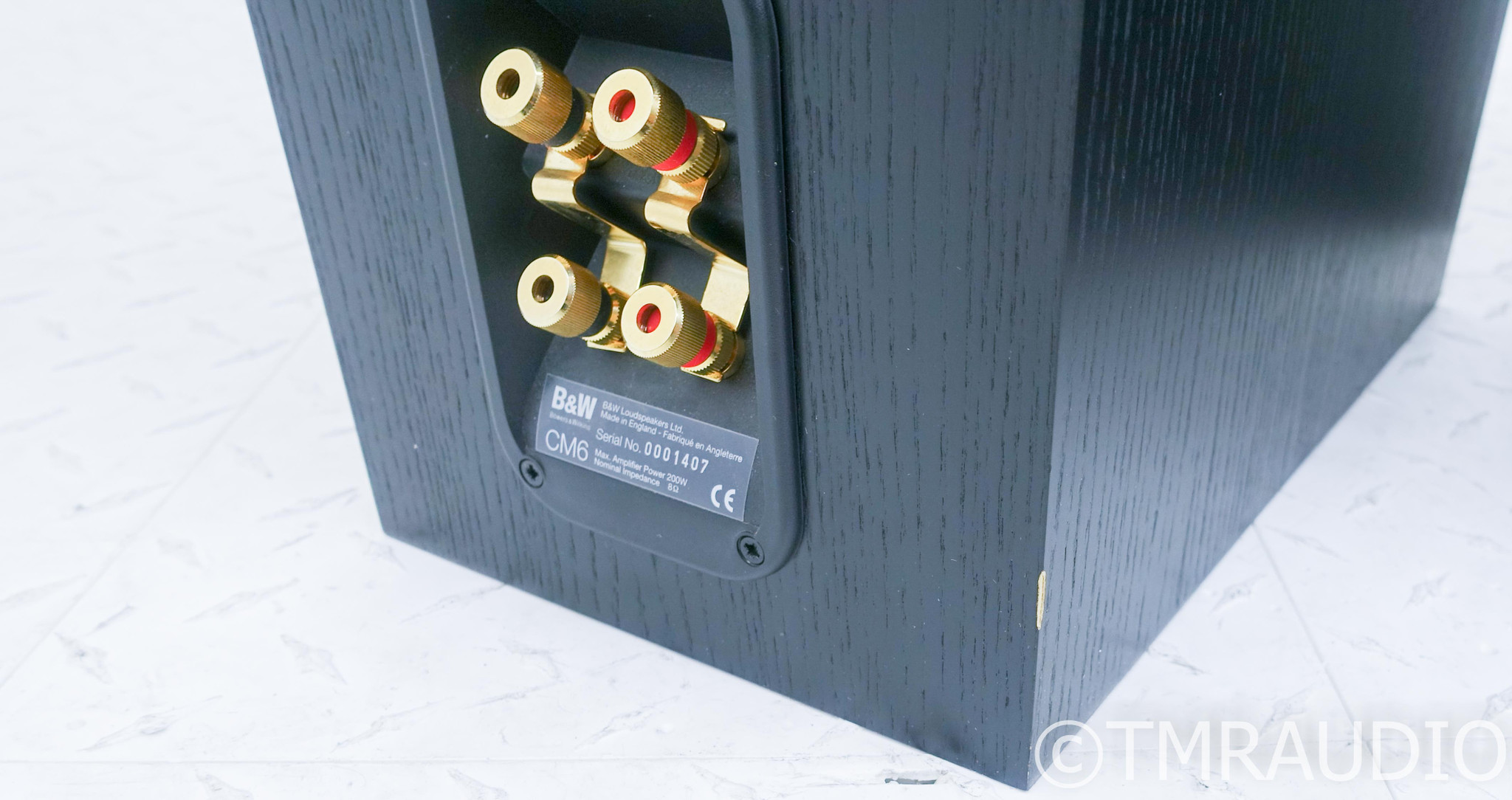 b&w cm6 floorstanding