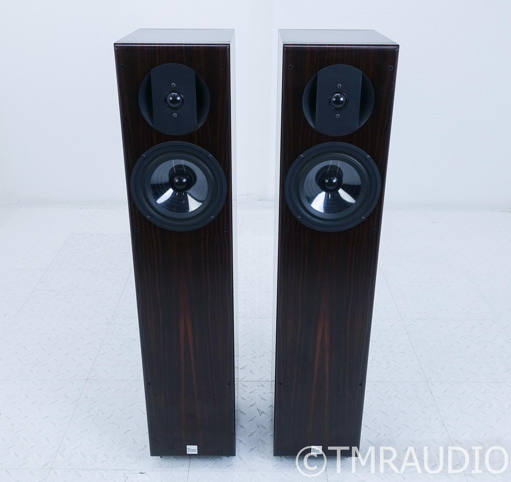 Vienna Acoustics Bach Grand バッハグランド Vienna Acoustics Bach Grand Floorstanding Speakers; Rosewood