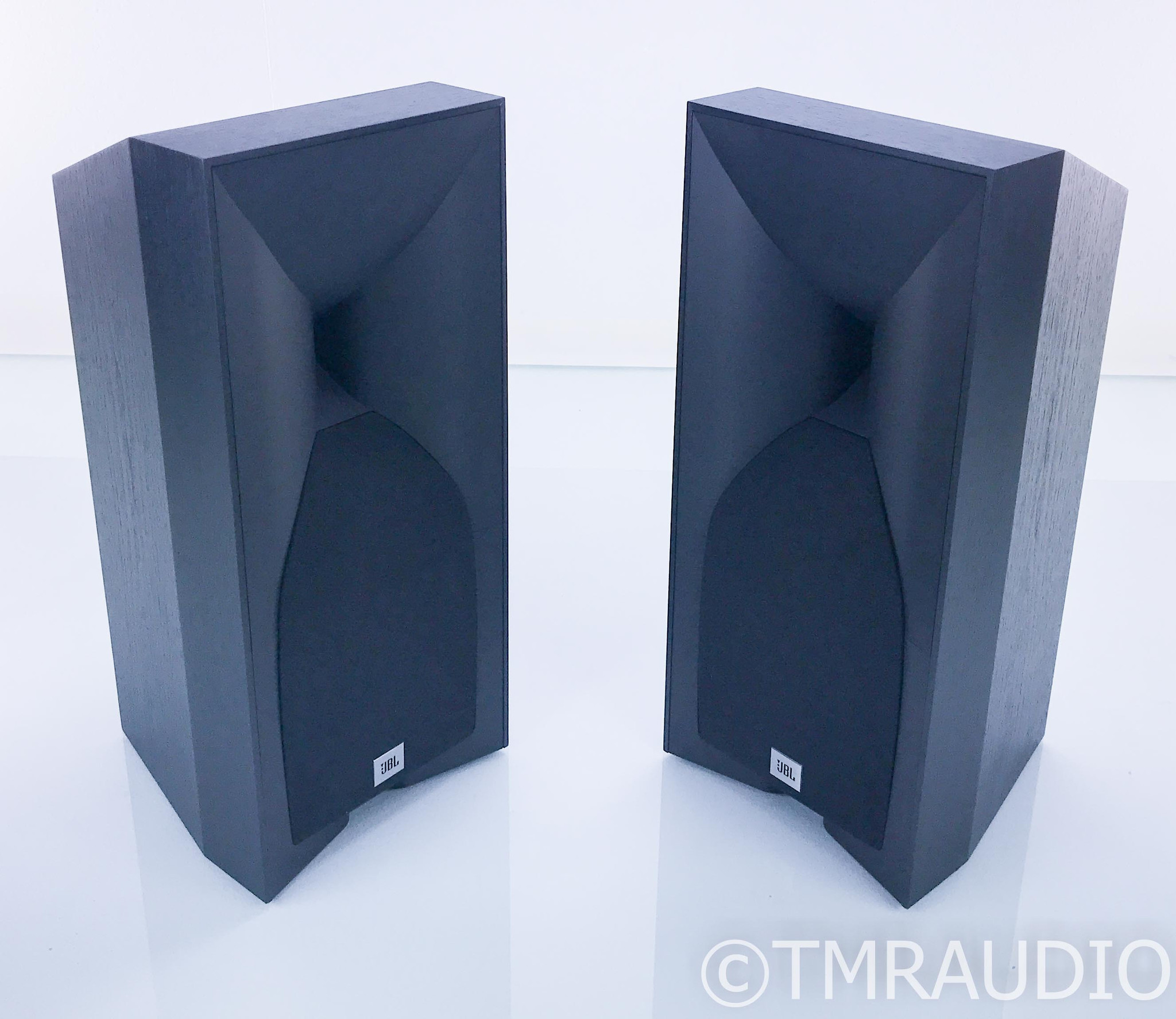 JBL Studio 530 Bookshelf Speakers; Black Pair - The Music Room