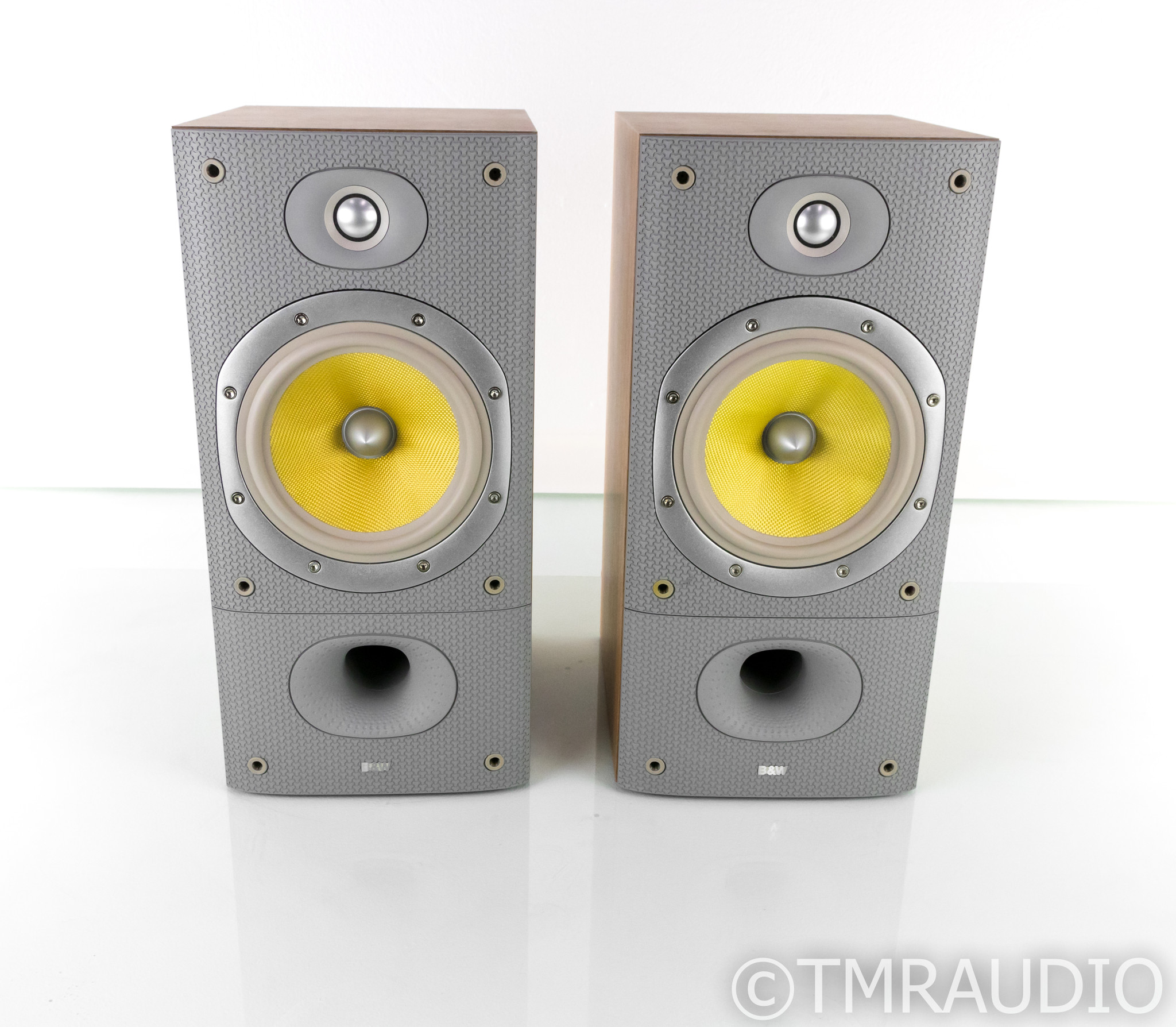 B&W DM602 S3 Bookshelf Speakers; Oak Sorrento Pair - The Music Room