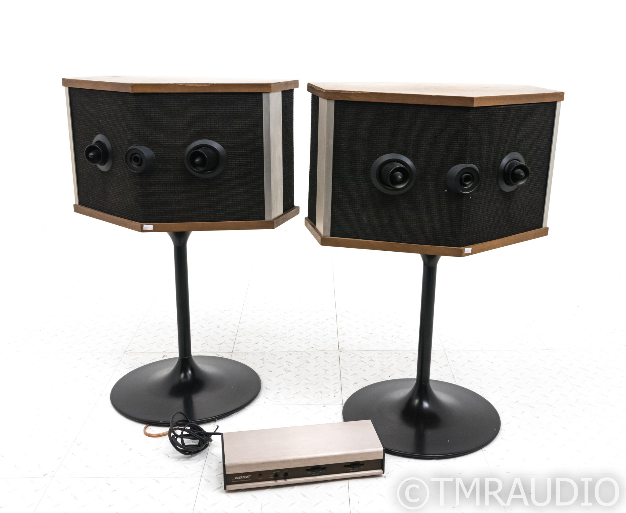 Bose 901 Series V Vintage Speakers; Pair w/ Tulip Stands & EQ