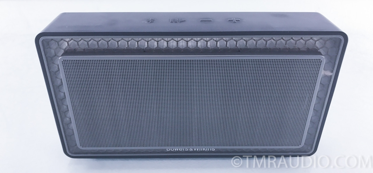 B&W T7 Portable / Bluetooth Speaker