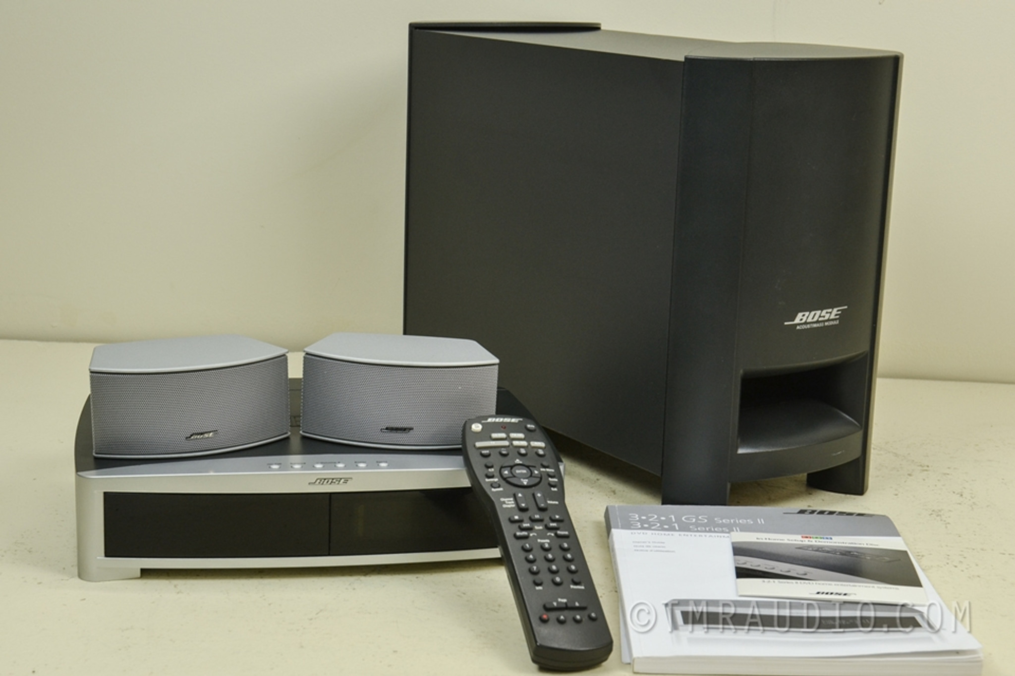 Bose 321 GS Series ii Home Theater System; Near Mint in Factory Box