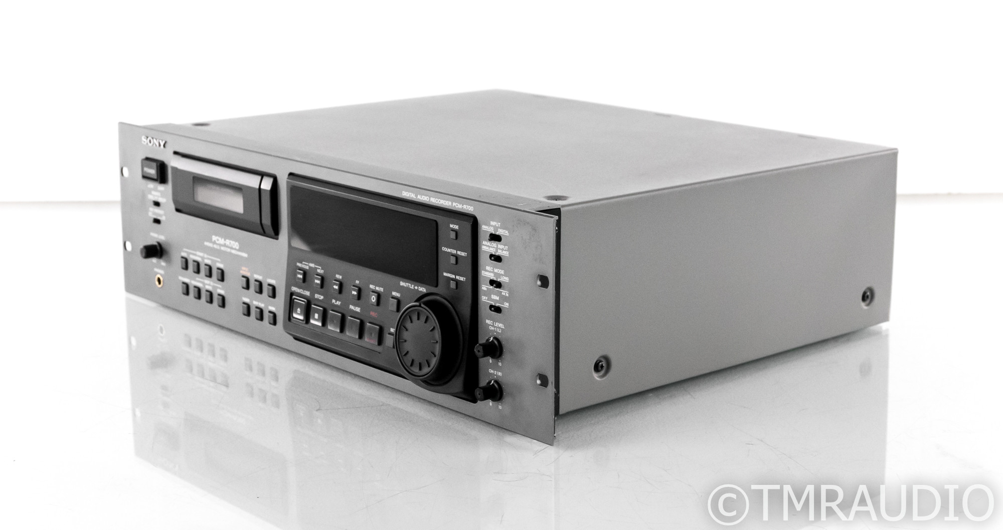 ■【定価：￥275,000】SONY　PCM-R700 DATデッキ Sony PCM-R700 Vintage Professional DAT Recorder